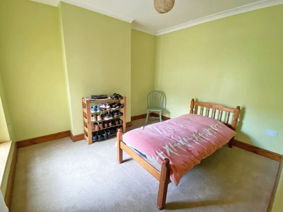 Images for Brynavon Terrace, Hengoed, CF82 7LZ EAID: BID:Ystrad-mynach-branch