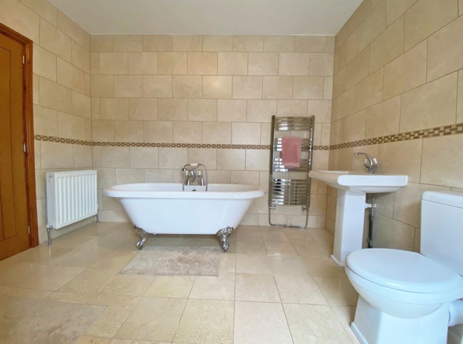 Images for Brynavon Terrace, Hengoed, CF82 7LZ EAID: BID:Ystrad-mynach-branch