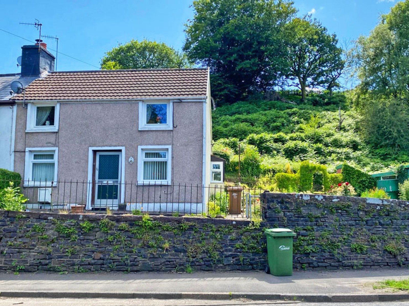 Images for Tai Fforest, Nelson, Treharris, CF46 6PP EAID: BID:Ystrad-mynach-branch