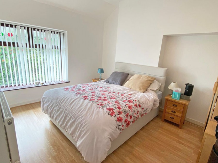 Images for Oxford Street, Gelligaer, Hengoed, CF82 8FF EAID: BID:Ystrad-mynach-branch