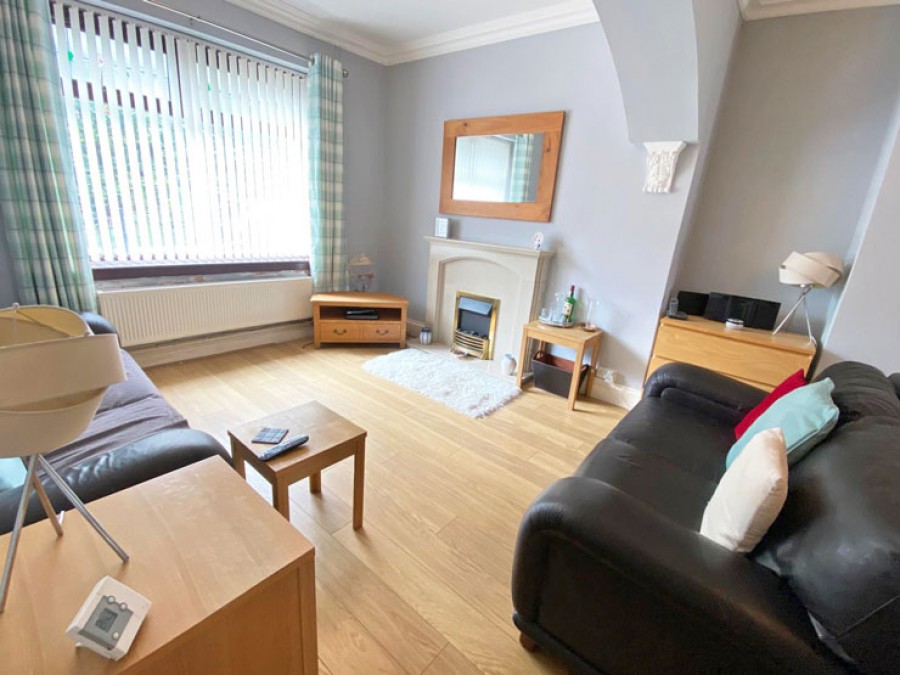 Images for Oxford Street, Glyngaer, Gelligaer, Hengoed, CF82 8FF EAID: BID:Ystrad-mynach-branch