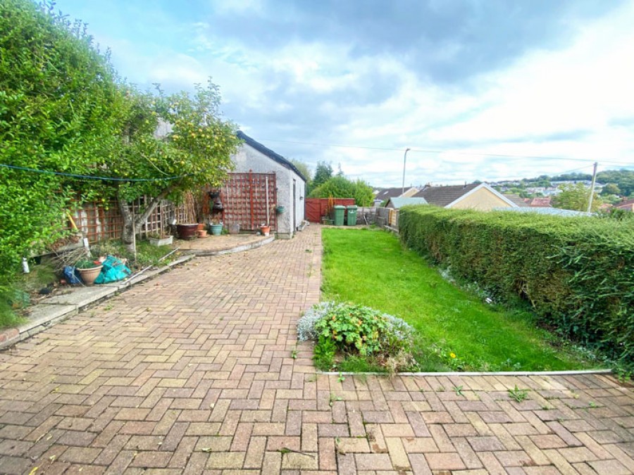 Images for Davies Street, Ystrad Mynach, Hengoed, CF82 8AD EAID: BID:Ystrad-mynach-branch