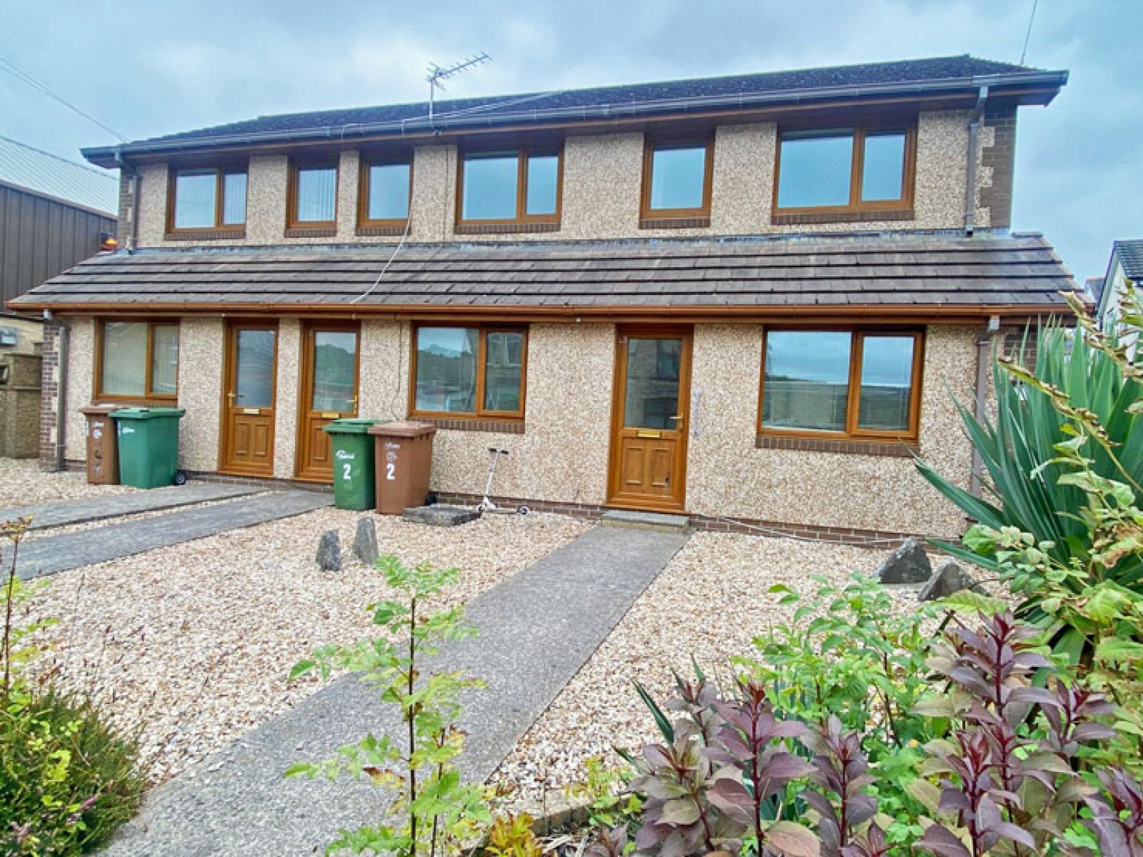 Images for Salem Chapel, High Street, Fleur De Lis, Blackwood, NP12 3UE EAID: BID:Ystrad-mynach-branch