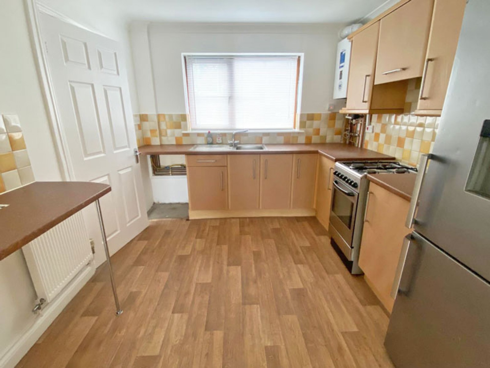 Images for Salem Chapel, High Street, Fleur De Lis, Blackwood, NP12 3UE EAID: BID:Ystrad-mynach-branch