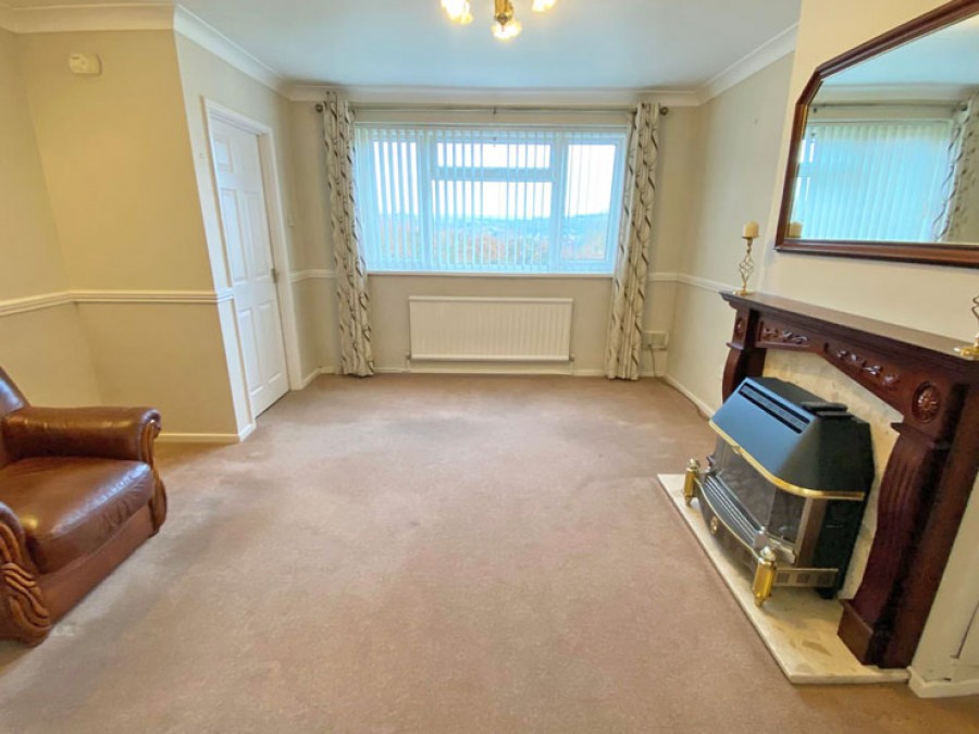 Images for Hengoed Crescent, Cefn Hengoed, Hengoed, CF82 7HG EAID: BID:Ystrad-mynach-branch