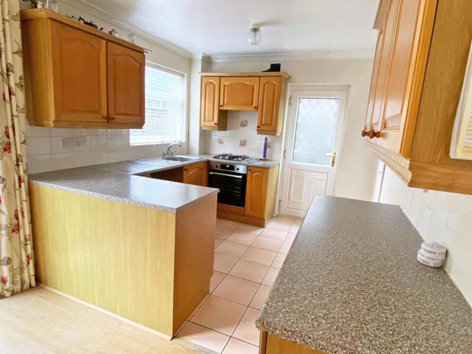 Images for Hengoed Crescent, Cefn Hengoed, Hengoed, CF82 7HG EAID: BID:Ystrad-mynach-branch