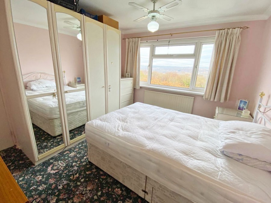 Images for Hengoed Crescent, Cefn Hengoed, Hengoed, CF82 7HG EAID: BID:Ystrad-mynach-branch