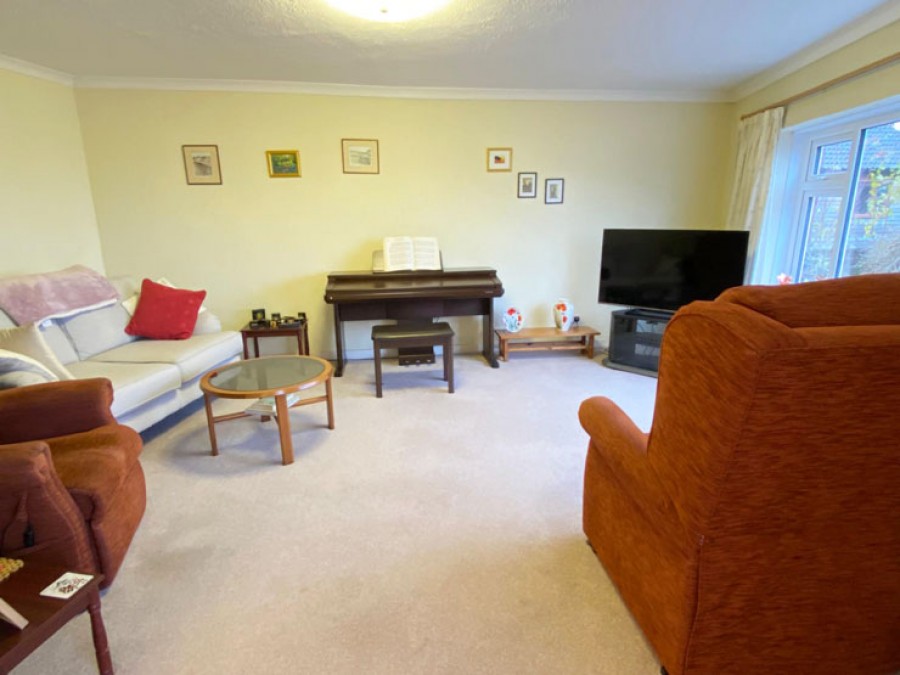 Images for Heol Uchaf, 2 Heol Uchaf, Nelson, Treharris, CF46 6NT EAID: BID:Ystrad-mynach-branch