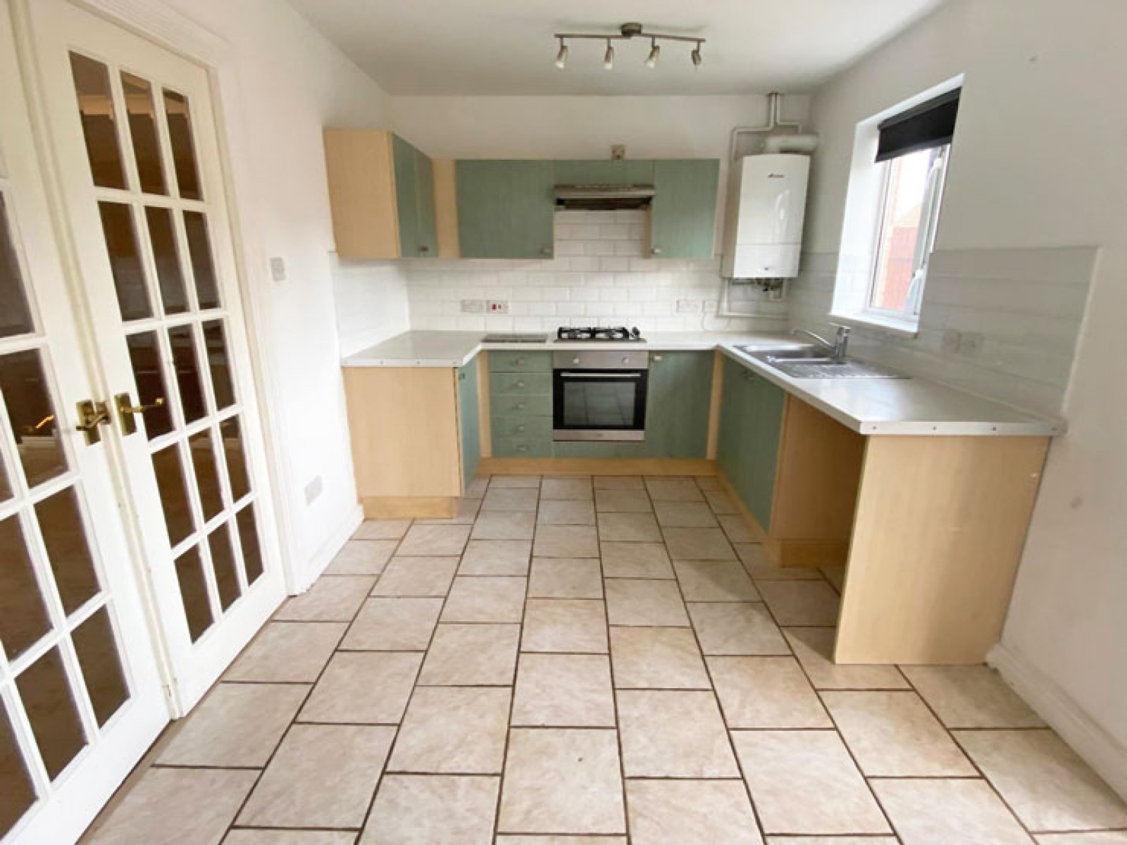 Images for Clos Cae Mawr, Pen-Pedair-Heol, Hengoed, CF82 7TH EAID: BID:Ystrad-mynach-branch