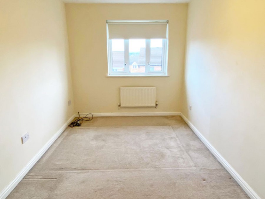 Images for Clos Cae Mawr, Pen-Pedair-Heol, Hengoed, CF82 7TH EAID: BID:Ystrad-mynach-branch