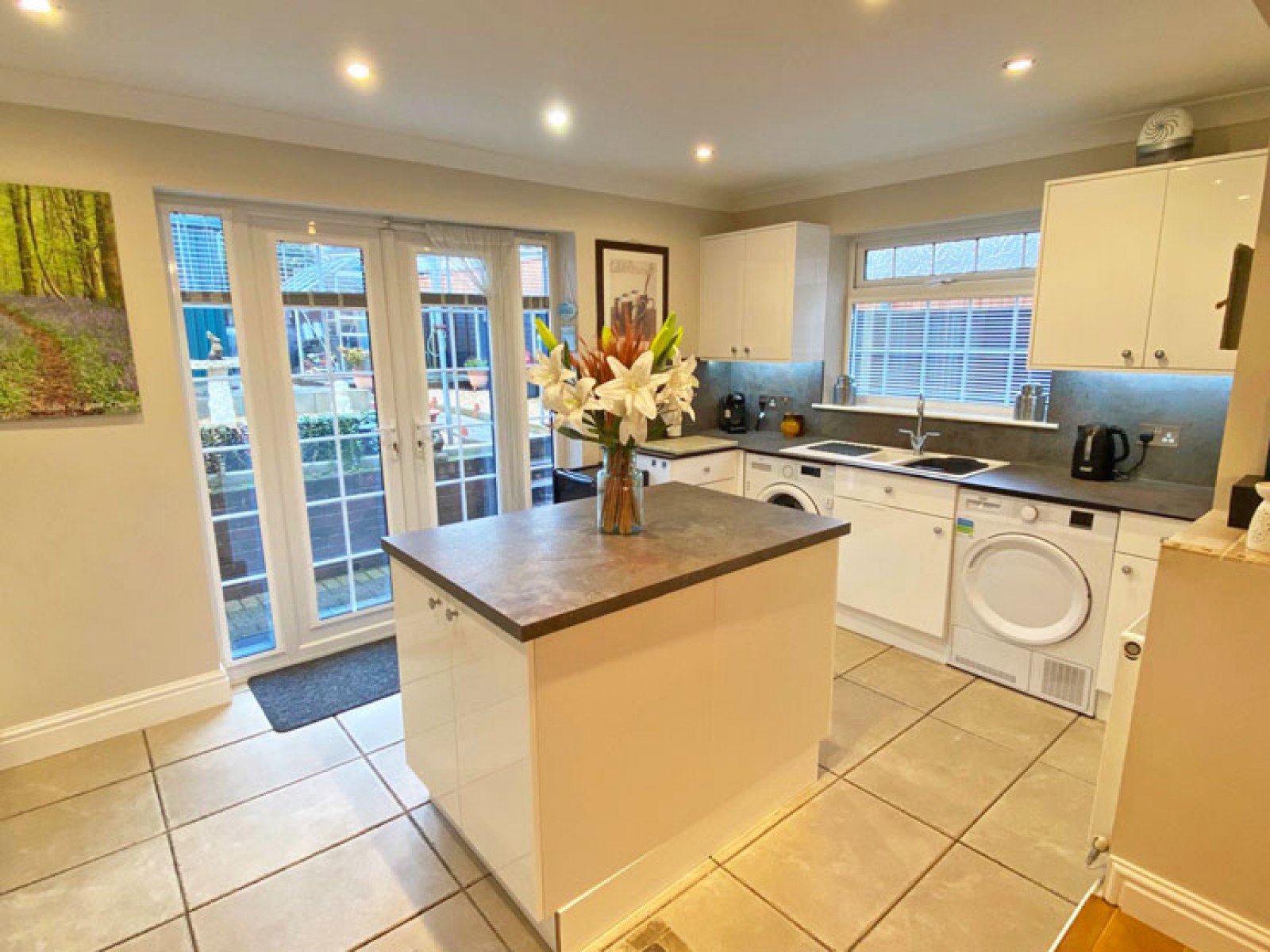 Images for Newbridge Road, Pontllanfraith, Blackwood, NP12 2LD EAID: BID:Ystrad-mynach-branch