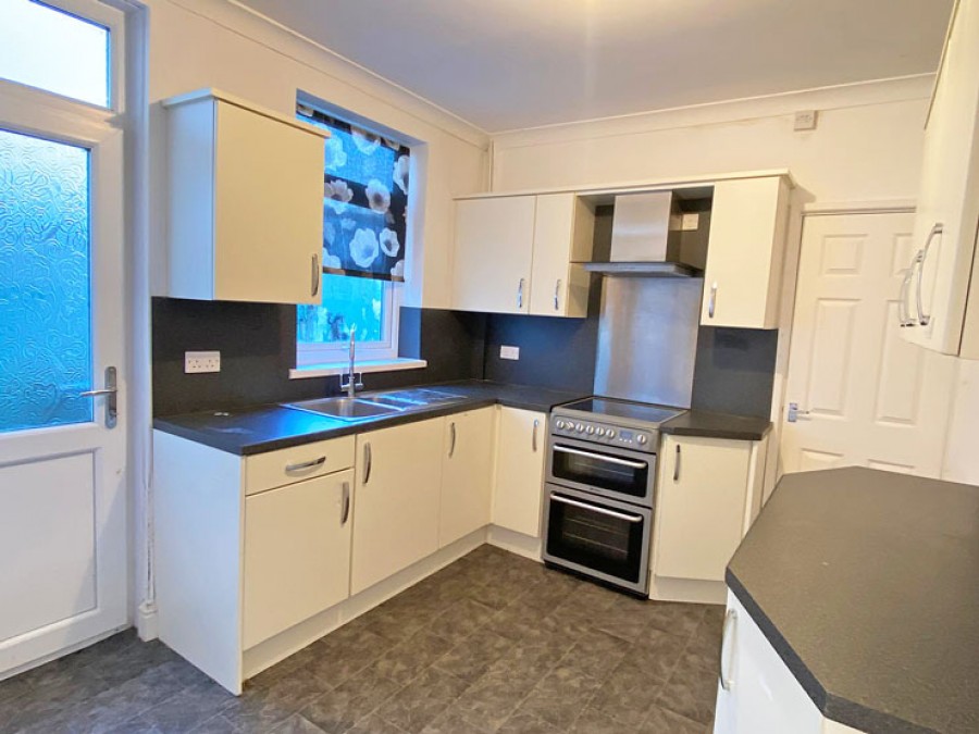 Images for Church Street, Ystrad Mynach, Hengoed, CF82 7EF EAID: BID:Ystrad-mynach-branch