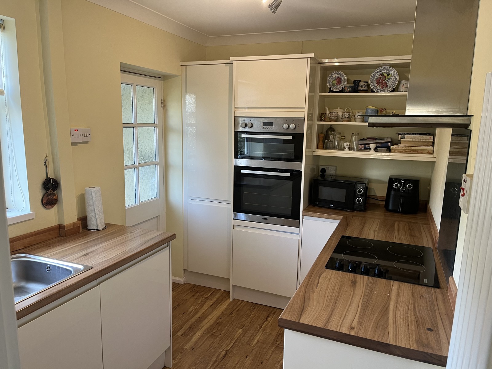 Images for Laburnum Way, Penarth, CF64 3NE EAID: BID:Dinas-powys-branch