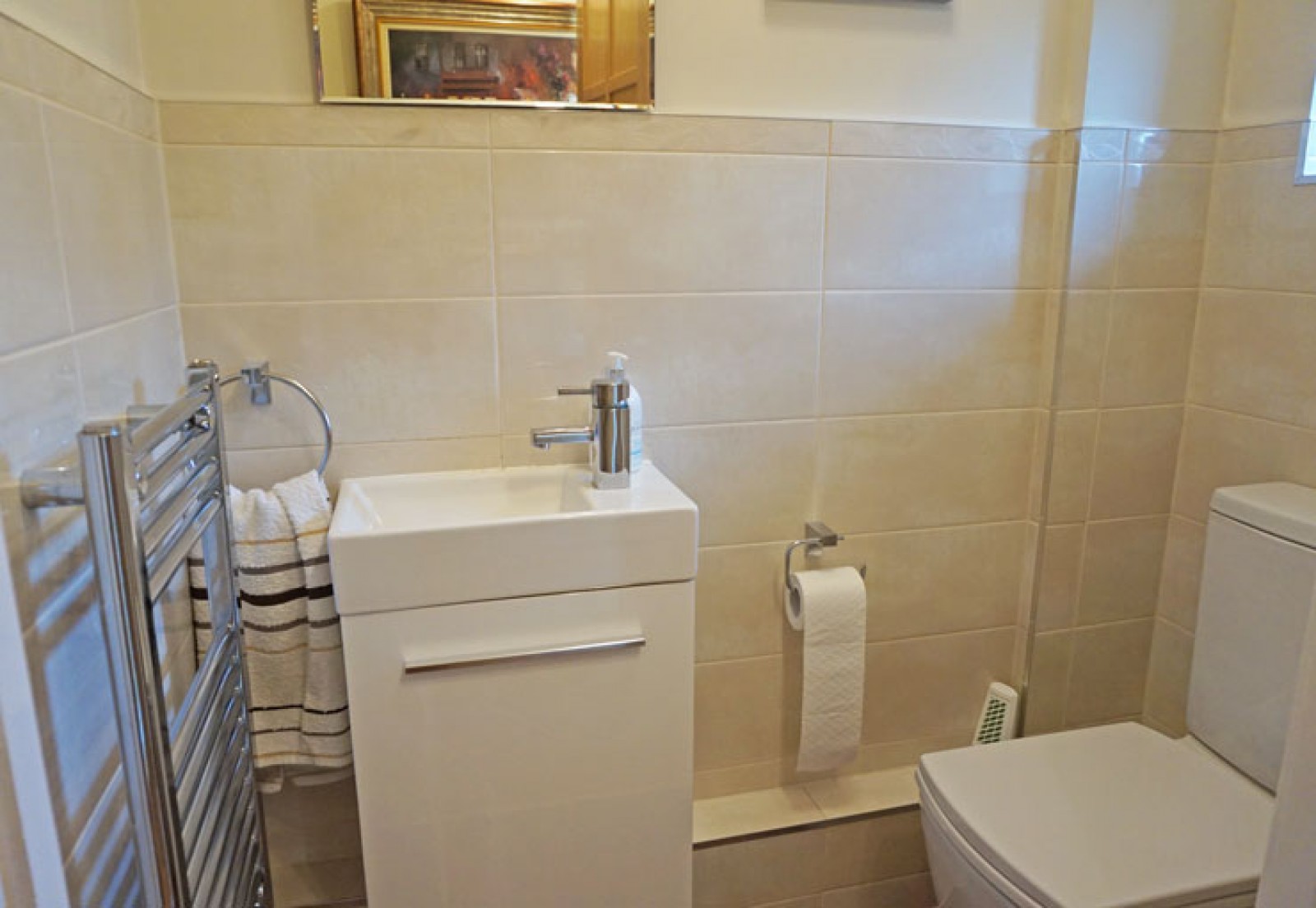 Images for Gellideg Isaf Rise, Maesycwmmer, Hengoed, CF82 7RB EAID: BID:Ystrad-mynach-branch