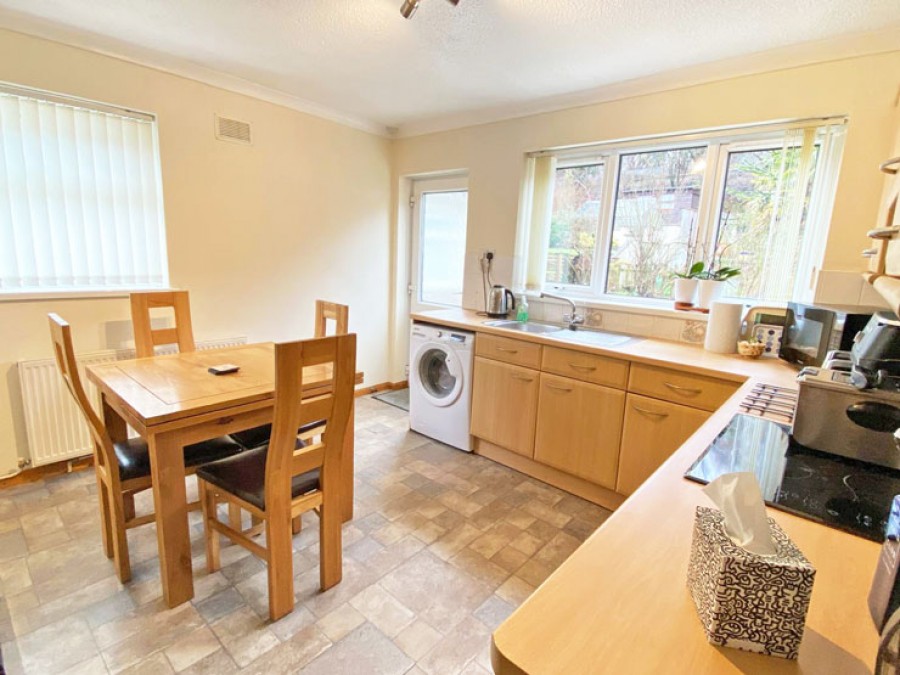 Images for The Avenue, Ystrad Mynach, Hengoed, CF82 8BA EAID: BID:Ystrad-mynach-branch