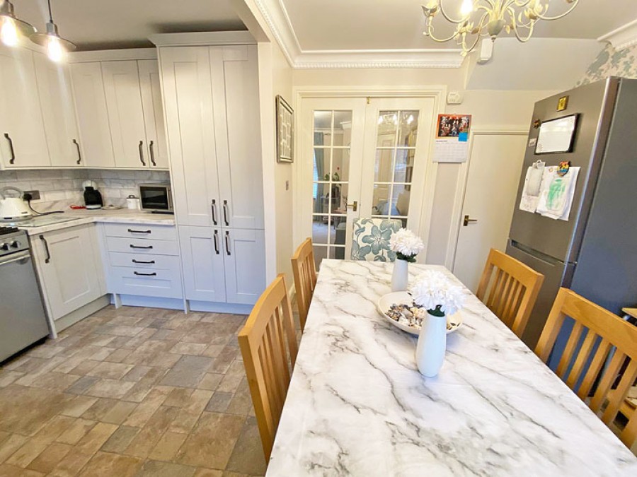 Images for Stryd Hywel Harris, Ystrad Mynach, Hengoed, CF82 7DN EAID: BID:Ystrad-mynach-branch