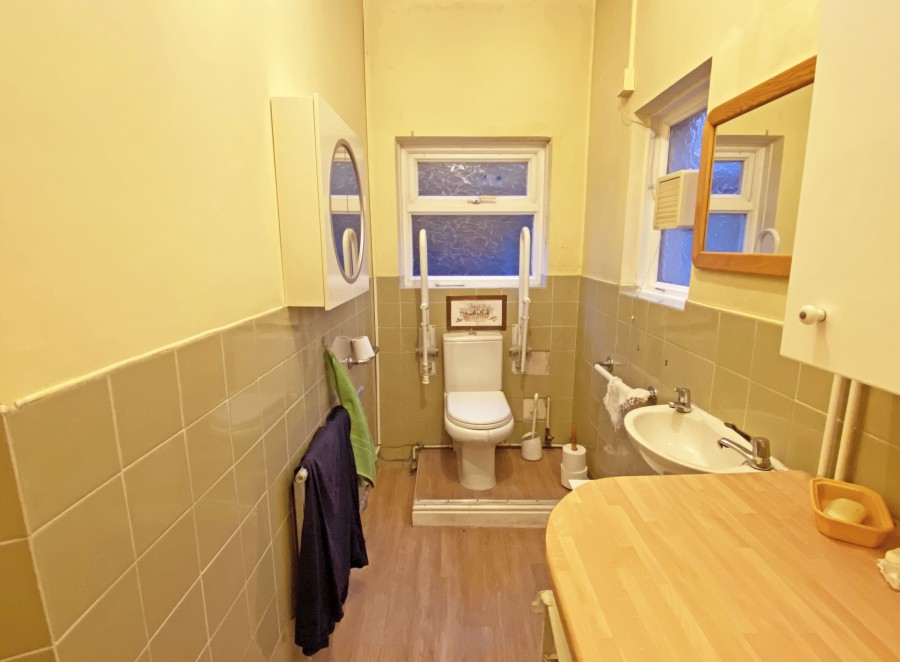 Images for Bedwlwyn Road, Ystrad Mynach, Hengoed, CF82 7AA EAID: BID:Ystrad-mynach-branch