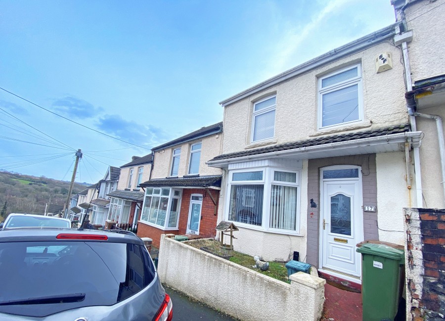 Images for Cefn Road, Hengoed, CF82 7NB EAID: BID:Ystrad-mynach-branch