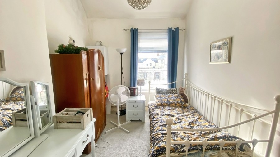 Images for Cefn Road, Hengoed, CF82 7NB EAID: BID:Ystrad-mynach-branch