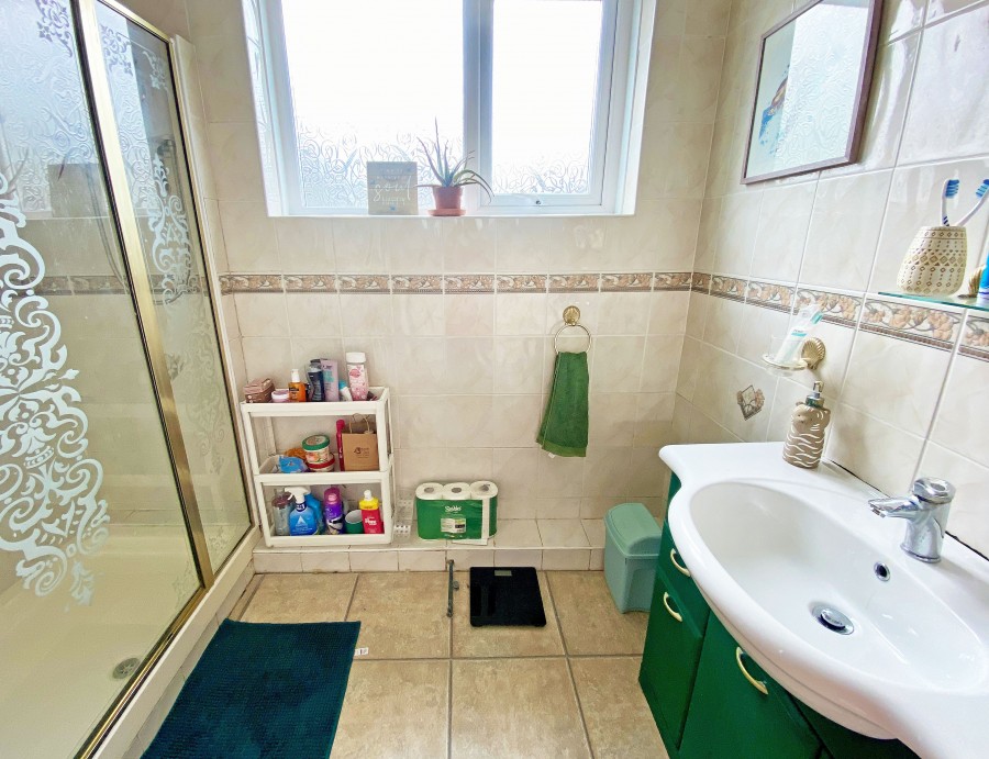 Images for Cefn Road, Hengoed, CF82 7NB EAID: BID:Ystrad-mynach-branch