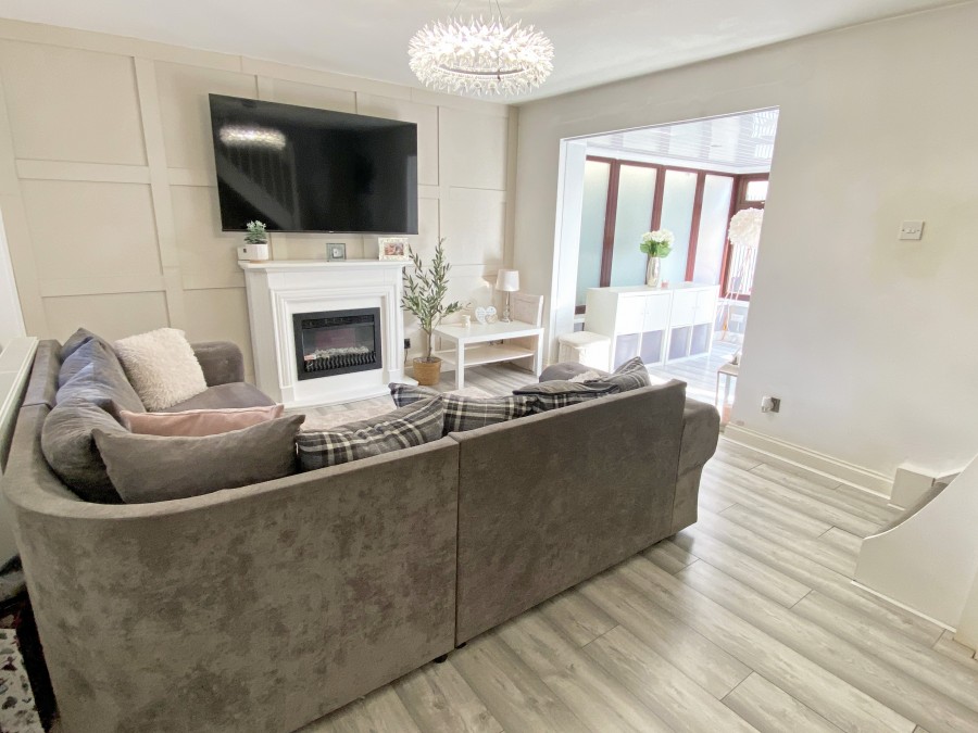 Images for Clos Llyswen, Pen-Pedair-Heol, Hengoed, CF82 7TQ EAID: BID:Ystrad-mynach-branch