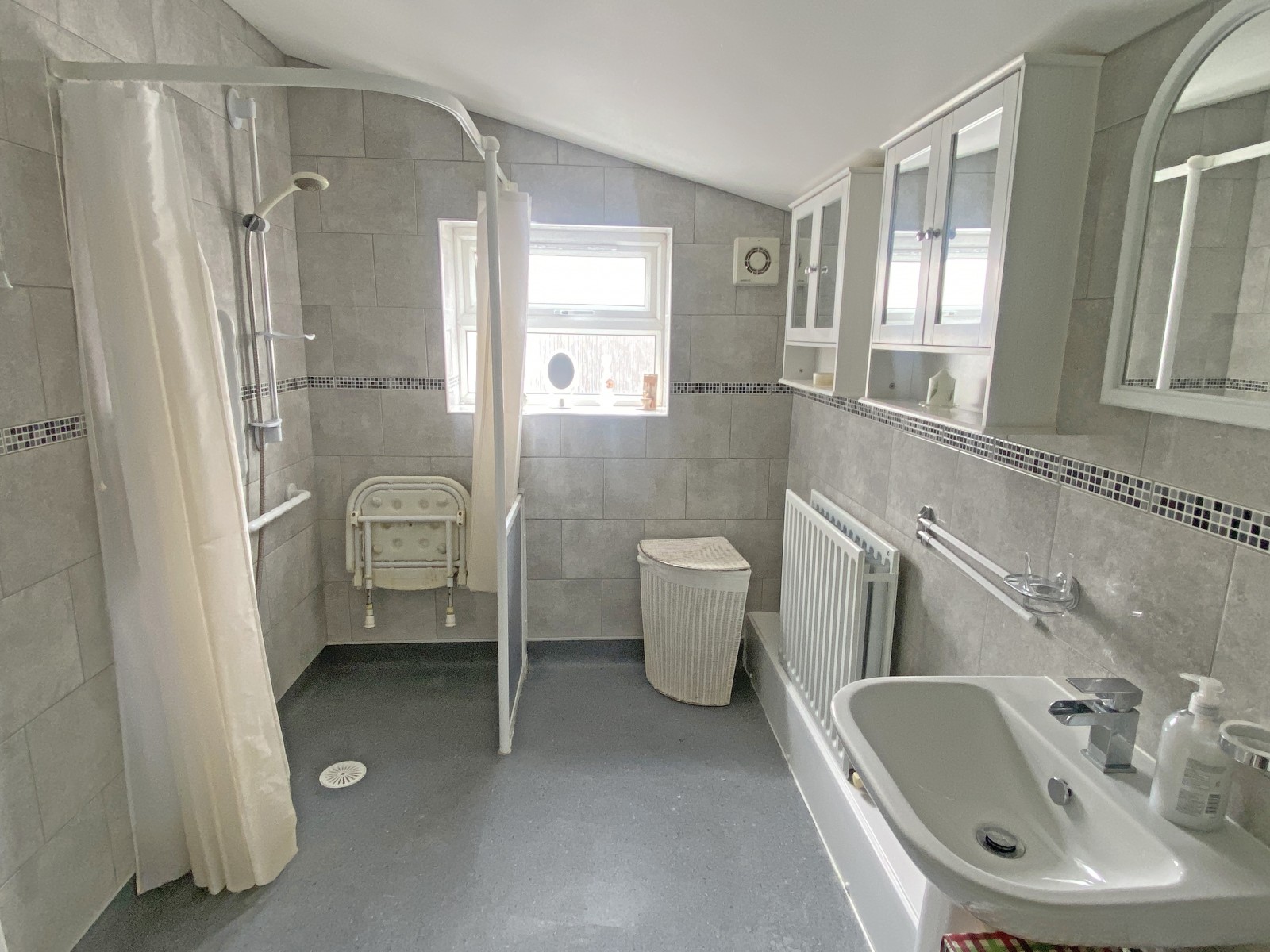 Images for Pengam Road, Ystrad Mynach, Hengoed, CF82 8AA EAID: BID:Ystrad-mynach-branch