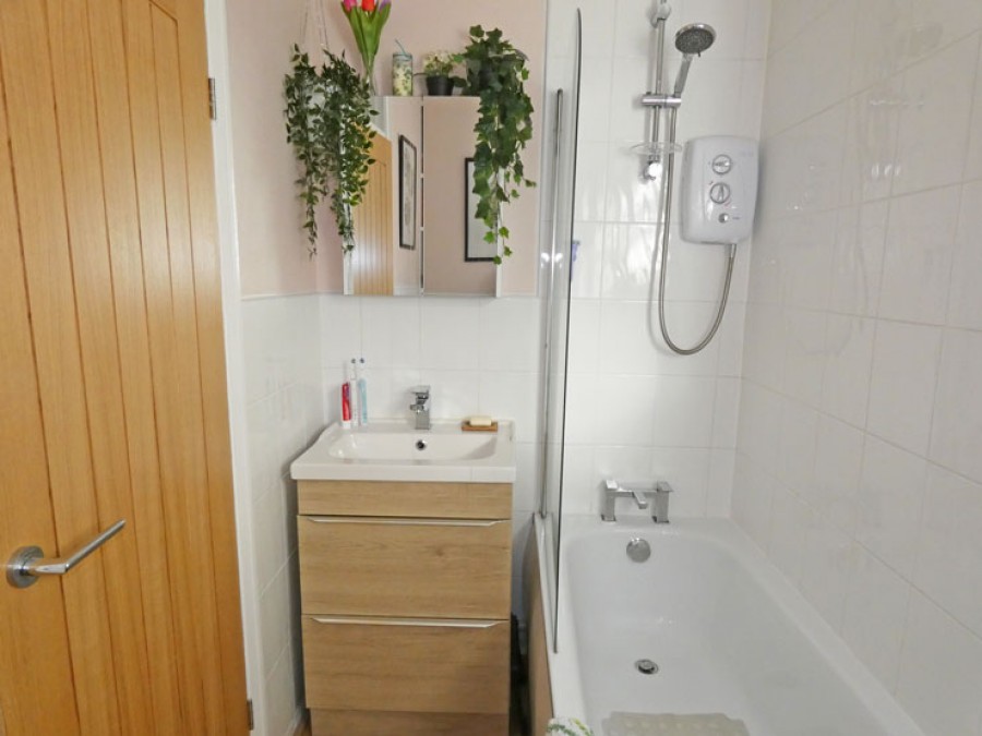 Images for Derwen Close, Ystrad Mynach, Hengoed, CF82 7DE EAID: BID:Ystrad-mynach-branch