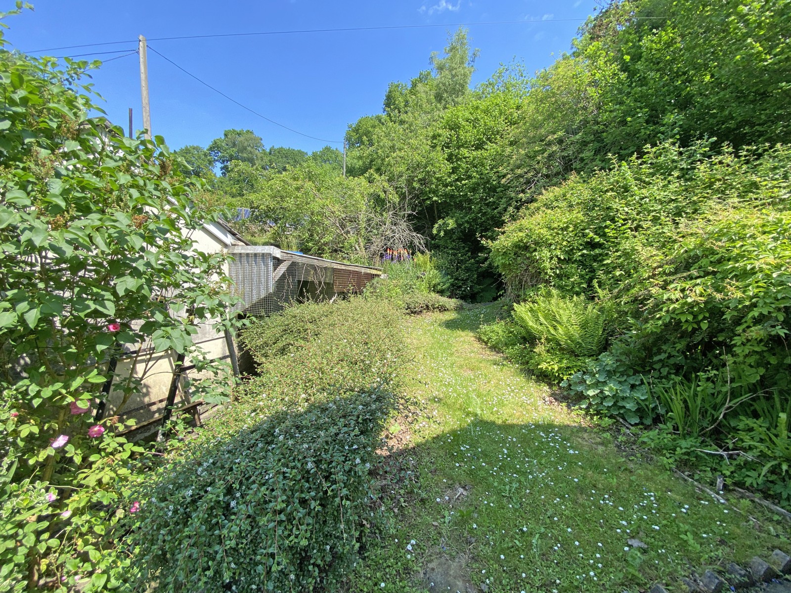 Images for Twyn Shon Ifan, Maesycwmmer, Hengoed, CF82 7SP EAID: BID:Ystrad-mynach-branch