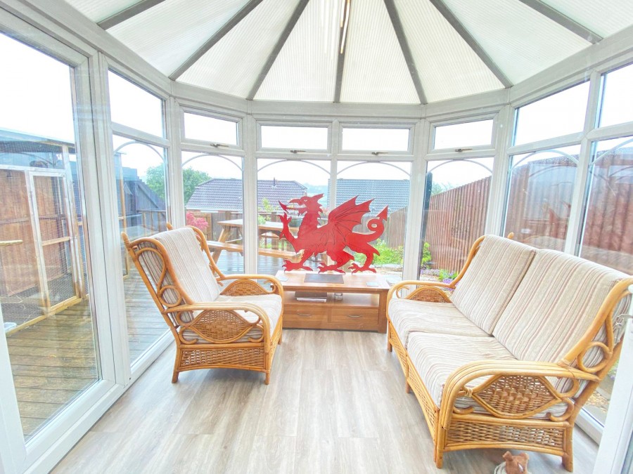 Images for Cae Canol, Hengoed, CF82 7RU EAID: BID:Ystrad-mynach-branch
