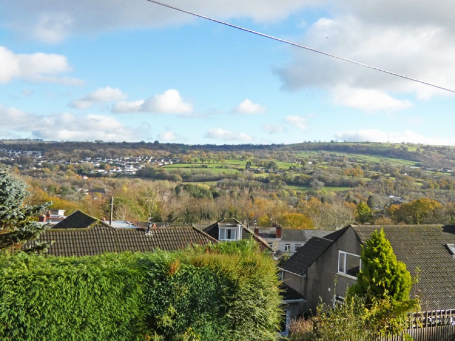 Images for Derwen Close, Ystrad Mynach, Hengoed, CF82 7DE EAID: BID:Ystrad-mynach-branch