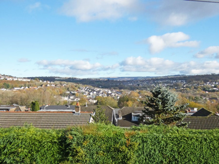Images for Derwen Close, Ystrad Mynach, Hengoed, CF82 7DE EAID: BID:Ystrad-mynach-branch