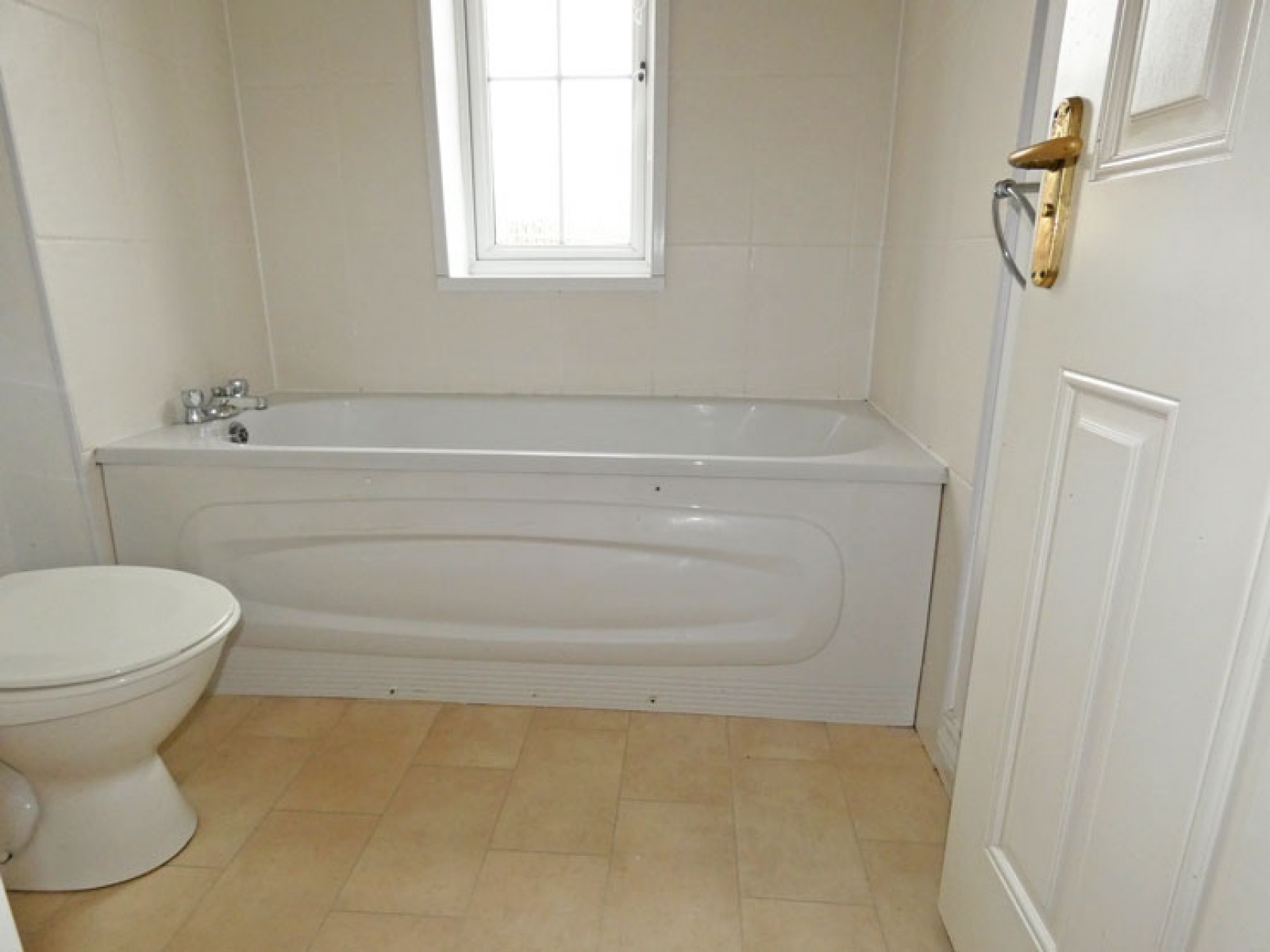 Images for Pwll Yr Allt, Tir-y-Berth, Hengoed, CF82 8FR EAID: BID:Ystrad-mynach-branch