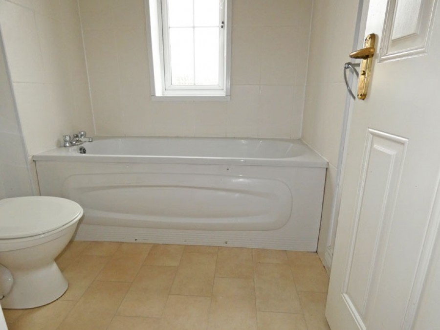 Images for Pwll Yr Allt, Tir-y-Berth, Hengoed, CF82 8FR EAID: BID:Ystrad-mynach-branch