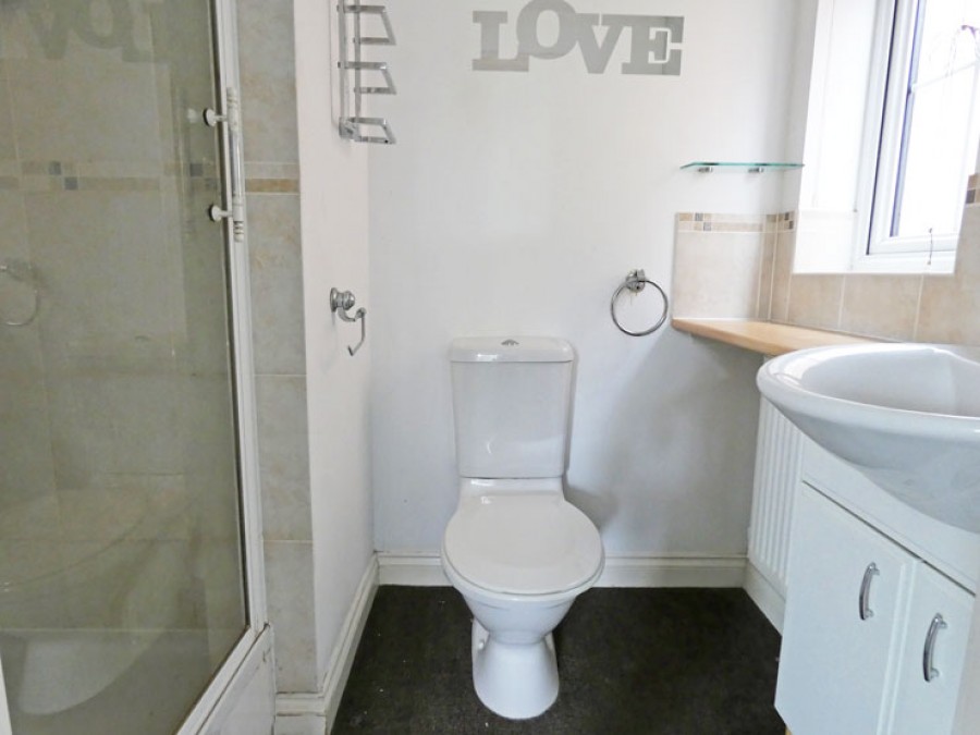 Images for Pwll Yr Allt, Tir-y-Berth, Hengoed, CF82 8FR EAID: BID:Ystrad-mynach-branch