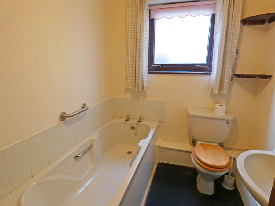 Images for Dan Y Coed, Cefn Hengoed, Hengoed, CF82 7LP EAID: BID:Ystrad-mynach-branch