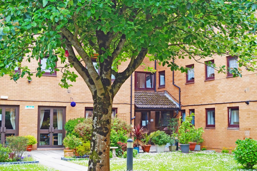 Images for Stephenson Court, Wordsworth Avenue, Roath, Cardiff, CF24 3FX EAID: BID:Ystrad-mynach-branch