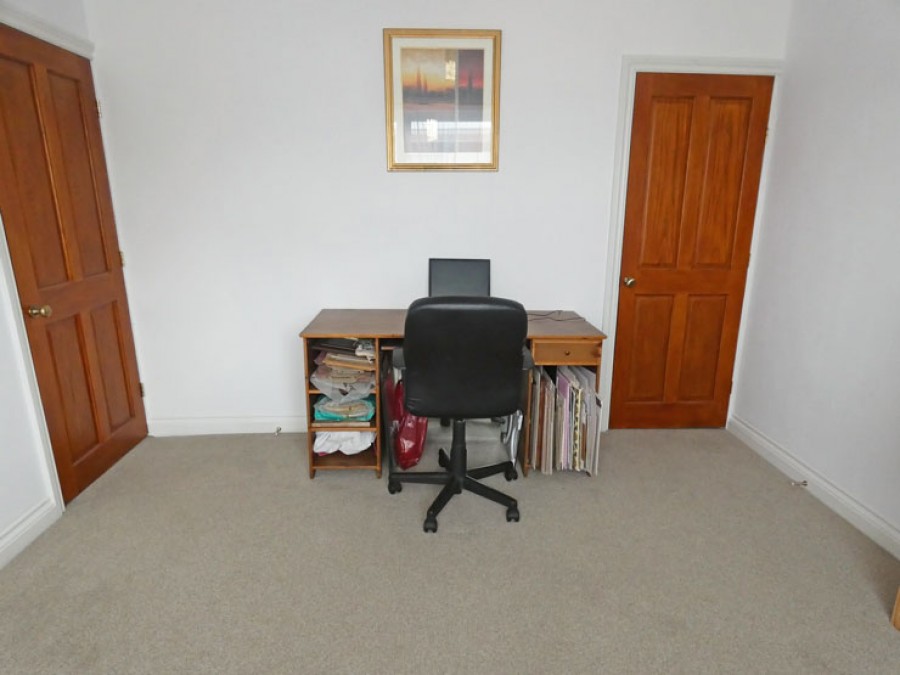 Images for Shirdale Close, Maesycwmmer, Hengoed, CF82 7QL EAID: BID:Ystrad-mynach-branch