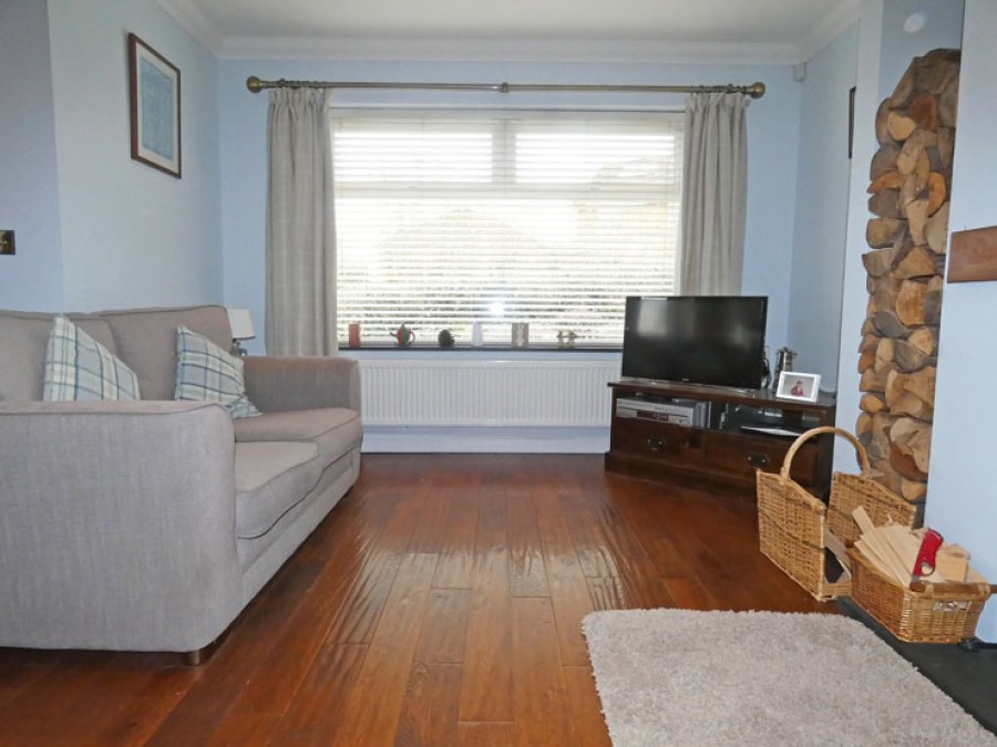 Images for Shirdale Close, Maesycwmmer, Hengoed, CF82 7QL EAID: BID:Ystrad-mynach-branch