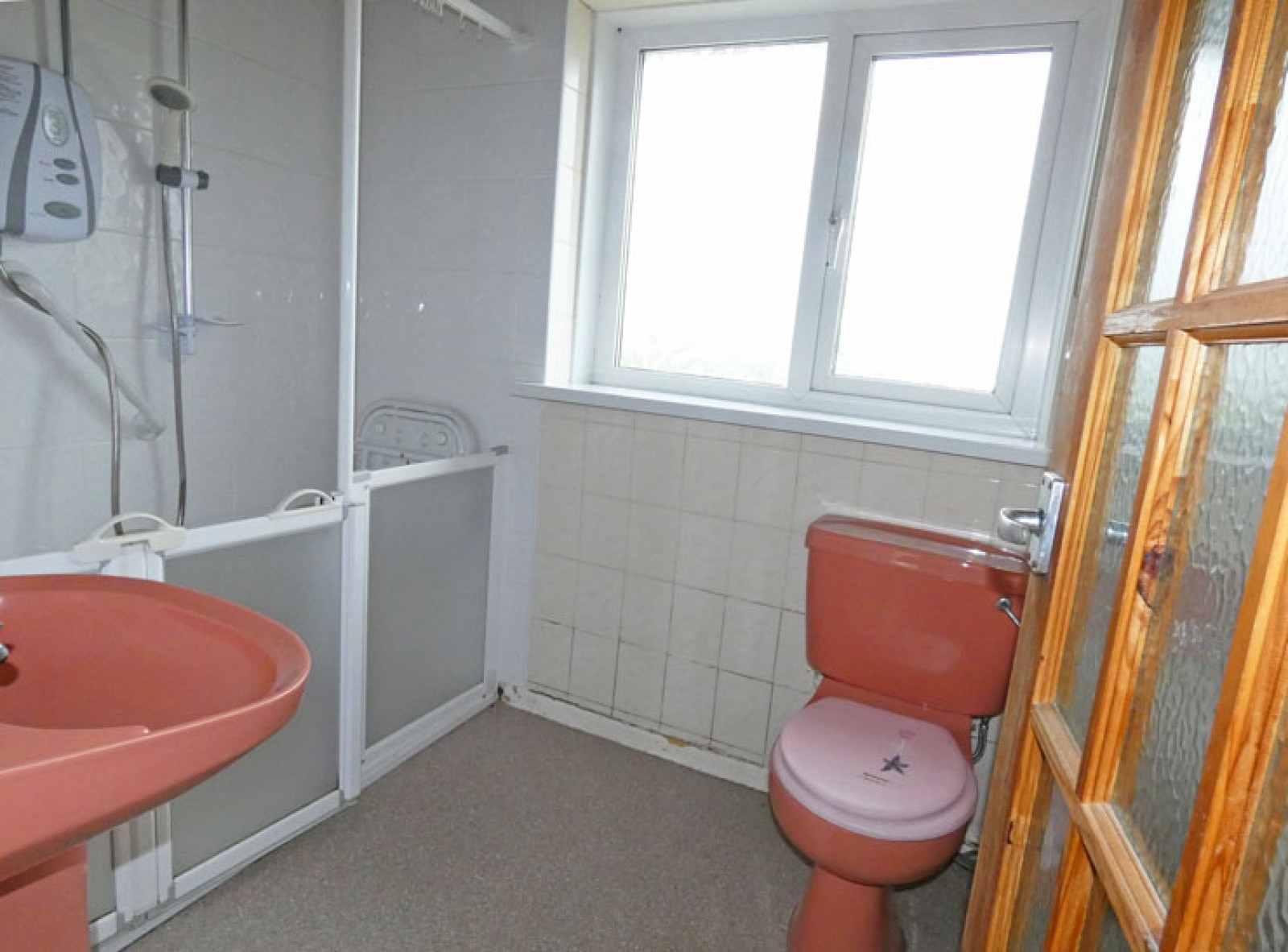 Images for Brynawel, Cefn Hengoed, Hengoed, CF82 7LA EAID: BID:Ystrad-mynach-branch