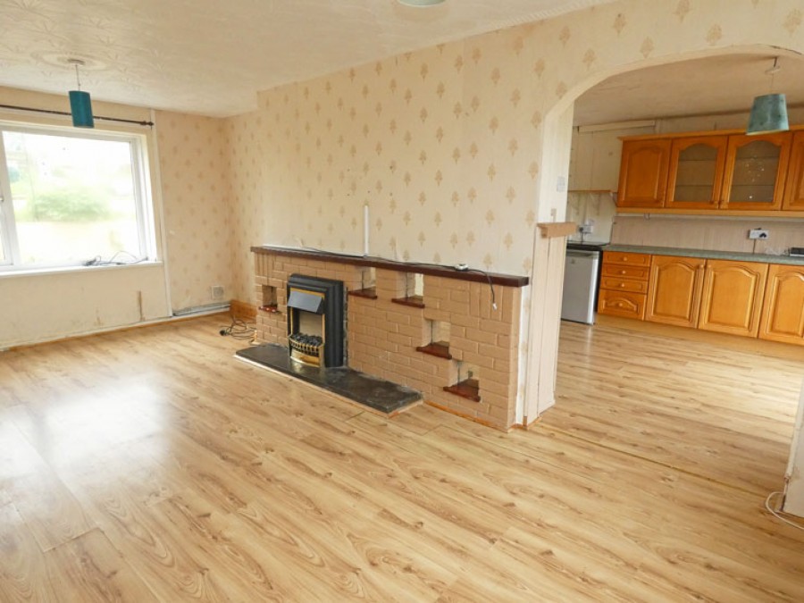 Images for Brynawel, Cefn Hengoed, Hengoed, CF82 7LA EAID: BID:Ystrad-mynach-branch