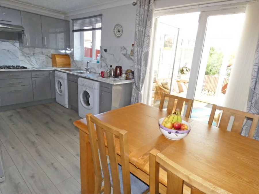 Images for Coed-y-Graig, Forgemill, Ystrad Mynach, Hengoed, CF82 7FJ EAID: BID:Ystrad-mynach-branch