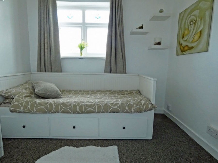 Images for Derwen Close, Ystrad Mynach, Hengoed, CF82 7DE EAID: BID:Ystrad-mynach-branch