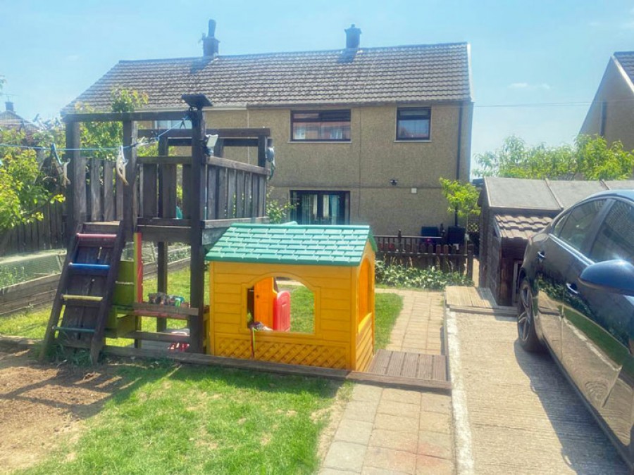 Images for Claerwen, Gelligaer, Hengoed, CF82 8EY EAID: BID:Ystrad-mynach-branch