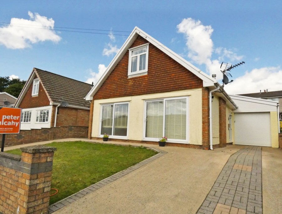 Images for Newton Close, Pen-Pedair-Heol, Hengoed, CF82 8HR EAID: BID:Ystrad-mynach-branch