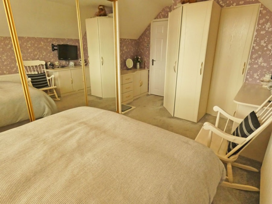 Images for Newton Close, Pen-Pedair-Heol, Hengoed, CF82 8HR EAID: BID:Ystrad-mynach-branch