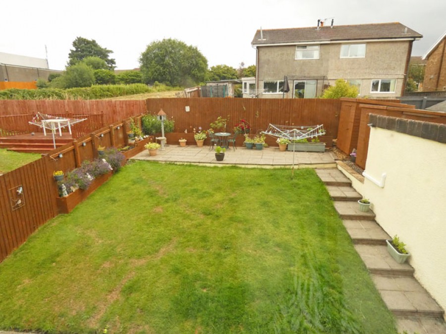 Images for Newton Close, Pen-Pedair-Heol, Hengoed, CF82 8HR EAID: BID:Ystrad-mynach-branch