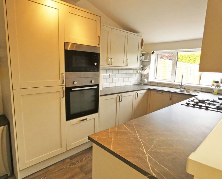 Images for Cefn Road, Hengoed, CF82 7NB EAID: BID:Ystrad-mynach-branch