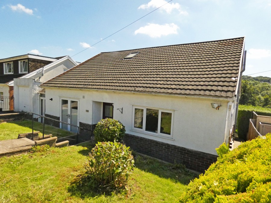 Images for The Avenue, Ystrad Mynach, Hengoed, CF82 8BA EAID: BID:Ystrad-mynach-branch