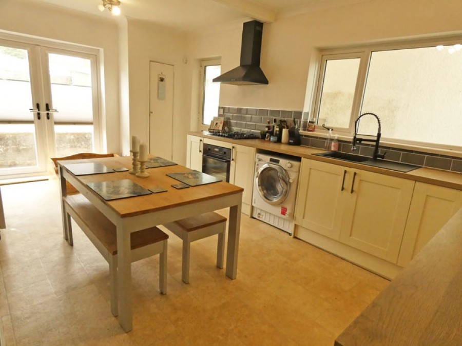 Images for The Avenue, Ystrad Mynach, Hengoed, CF82 8BA EAID: BID:Ystrad-mynach-branch