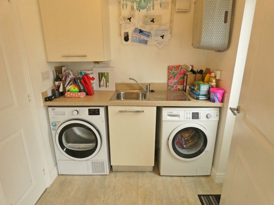 Images for River Avenue, Trelewis, CF46 6EF EAID: BID:Ystrad-mynach-branch